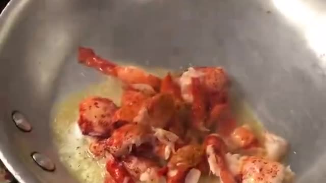 LOBSTER MAC