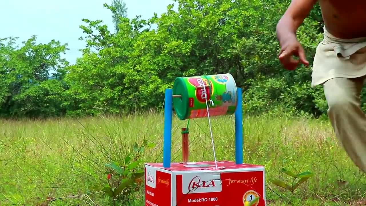 Creative Technique Easy Parrot Bird Nest Trap Make From Paper Box And Milk Cans - That Work100%_p10