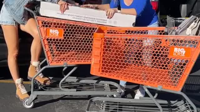 How NOT to behave on Black Friday!