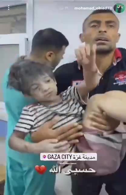 ►🇵🇸🇮🇱🚨❎ little Palestinian kid couldn't stop shivering in terror.a total state of shock.