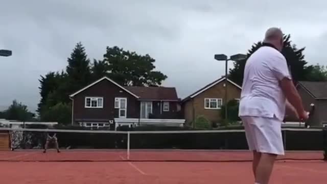 Sundayleaguetrickshot#tennis(viacol_piperIG)