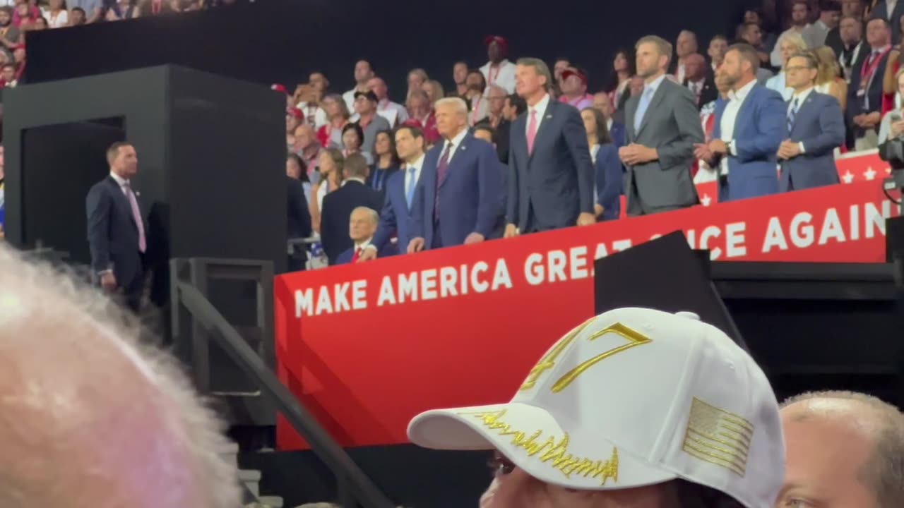 RNC convention day 3- Trump standing proud (3 seconds in).