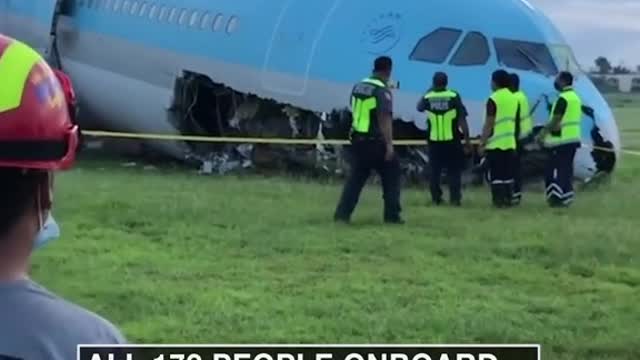 The plane carrying 173 people crashed in bad weather. Luckily everyone is ok