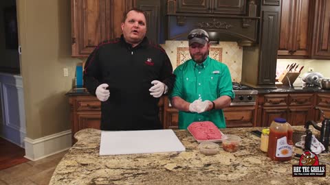Grilled Burgers with Ray & Stevie _ REC TEC Grills
