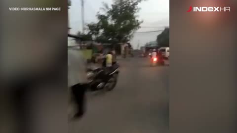 Dramatične snimke iz Indonezije: tsunami ubio više od 380 ljudi