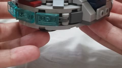 Lego Microfighter Millennium Falcon