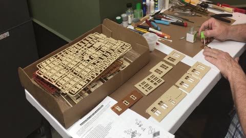 Building the Bachmann Spectrum "Ambassador Hotel"