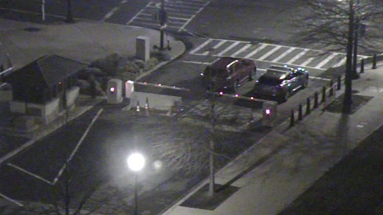 3109RHOBRFSouthwestRoofCourtyardTIMP_2021-01-06_01h48min19s920ms.mp4