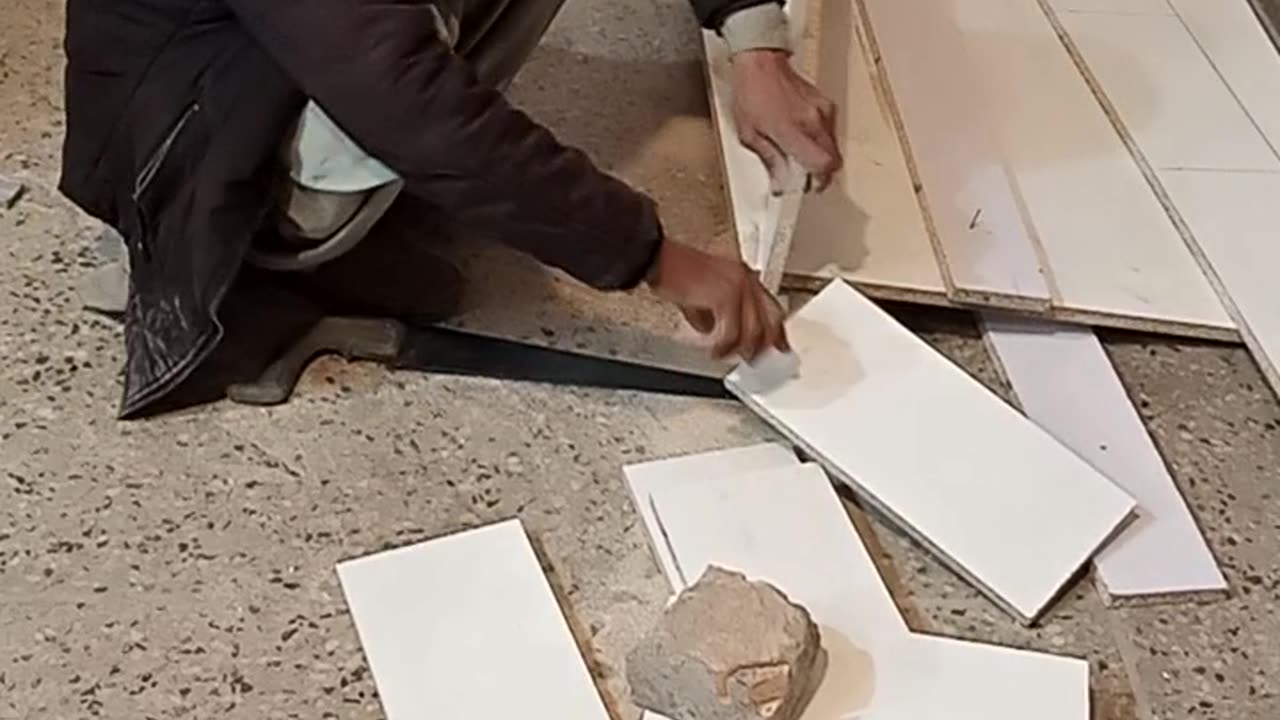Old man as labour...#viralvideo#labourlife