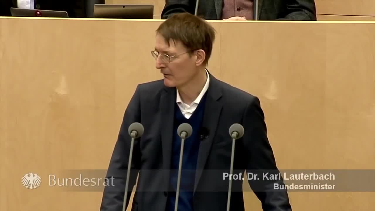 Karl Lauterbach 🤡 Omikron-Variante darf die Pandemie nicht beenden