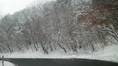 20201231 Đường đi hai bên tuyết và đến nơi trượt tuyết