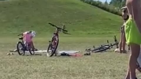 Fearless kid rides bike down hill, totally wipes out👏🏽