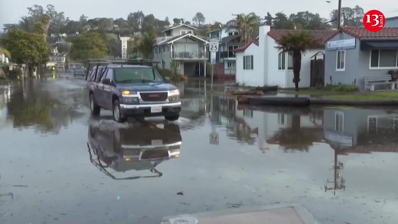 Northern California sees snowfall as bomb cyclone hits Pacific Northwest