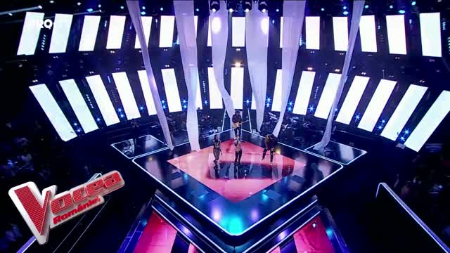 Vocea Romaniei - Blow (Alexandru Gavril on Guitar)