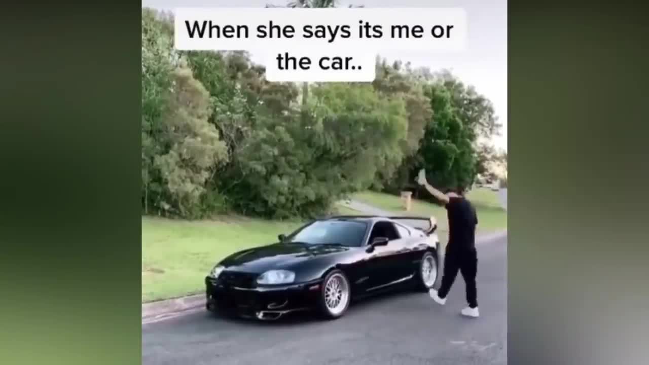 Funny Car Driving Fails & Crashes 2021