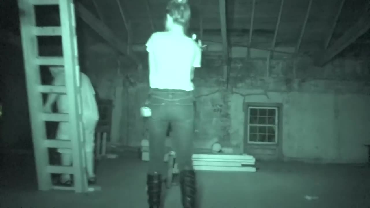 GHOST HUNTING THE MOON RIVER BREWING COMPANY PUB ,SAVANNA,GEORGIA