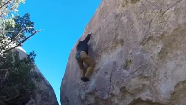 Climber Has Scary Fall From Boulder