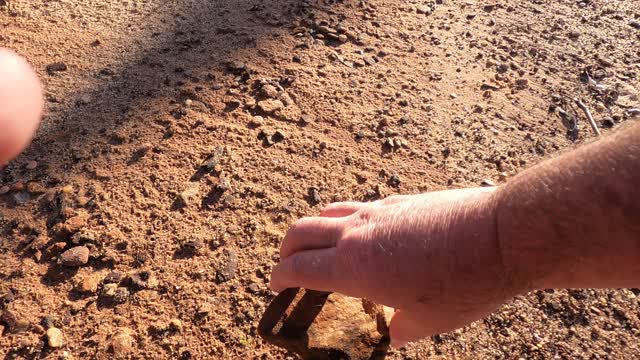 How to Skip a Rock on Water. Impress Your Friends!!!