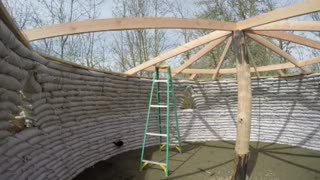 Earthbag house rafters cont