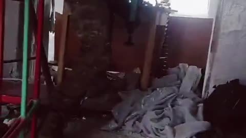 Ukrainian Heavy Machine Gunner Firing on Russians in Toretsk