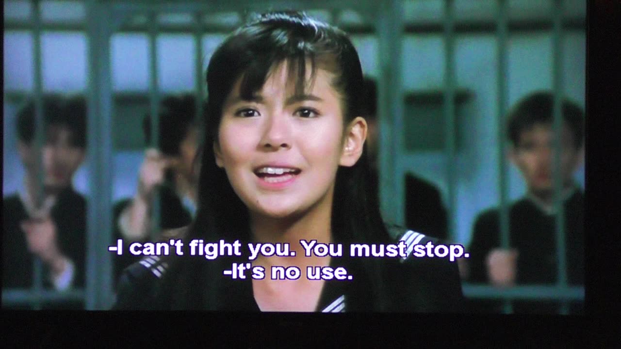 "Sukiban Deka" ( 1 ) Yo-yo fighter leads Japanese schoolgirls into battle!