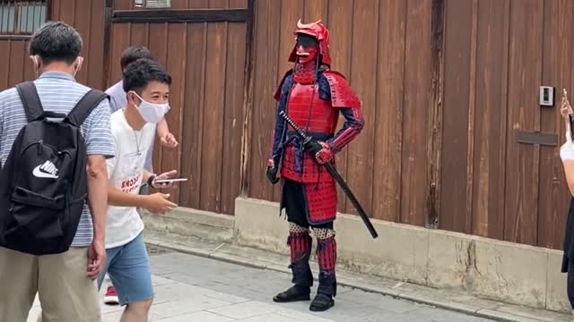 SAMURAI Mannequin PRANK in JAPAN