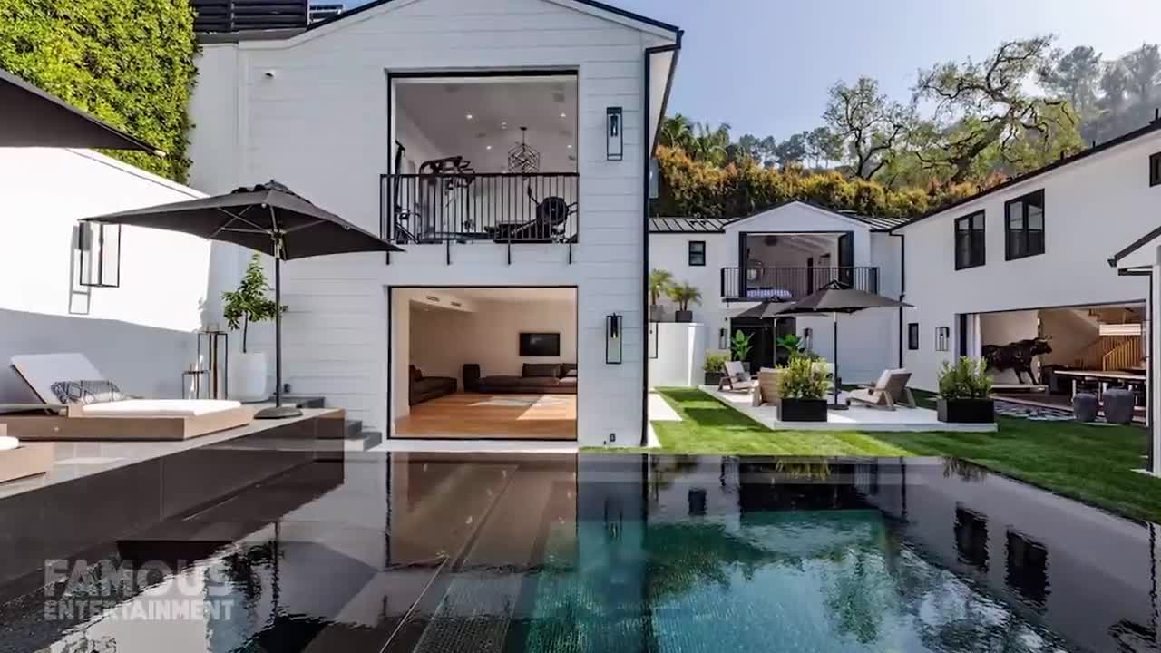 Rihanna's house