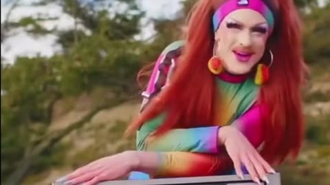 North face bringing out the drag queens