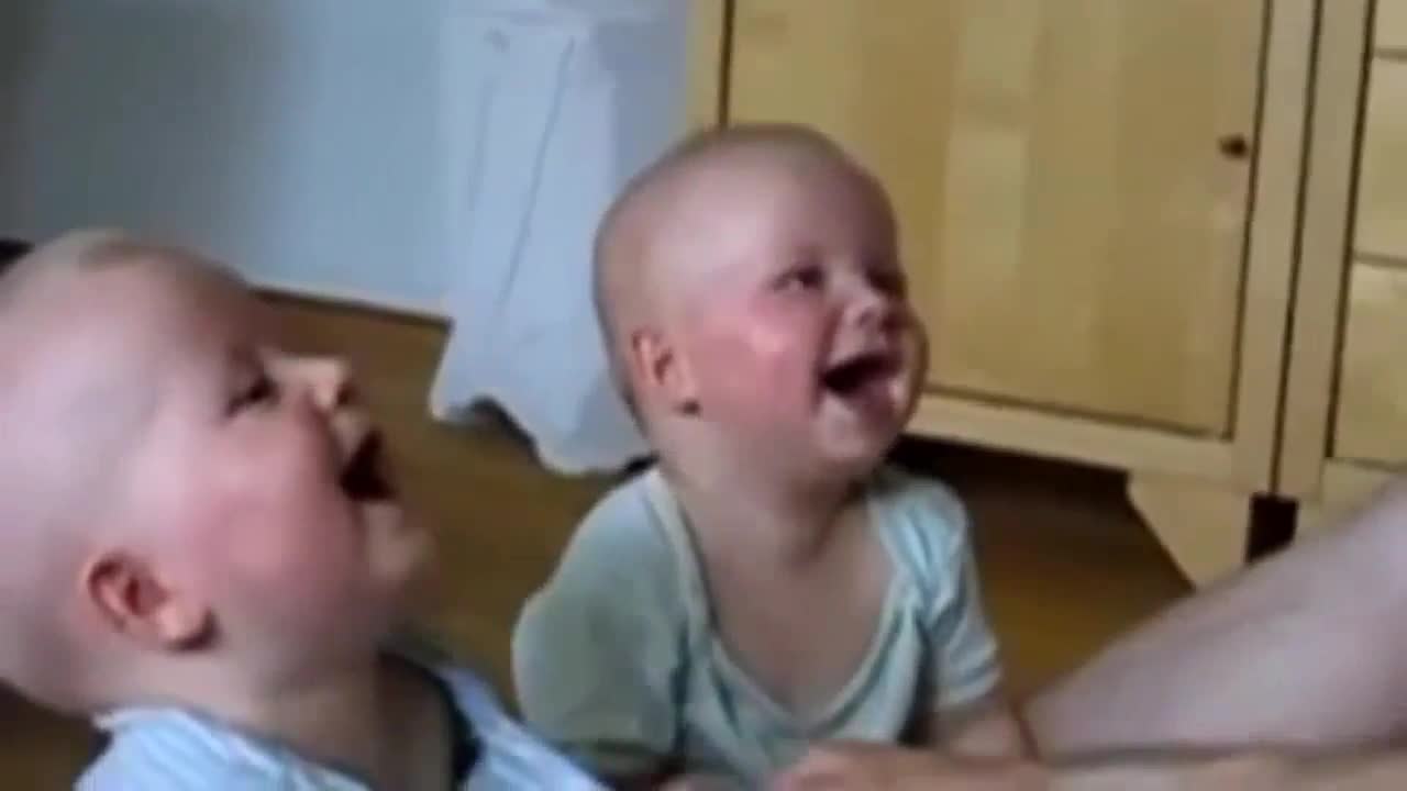 SMALL BABY FUNNY VIDEO