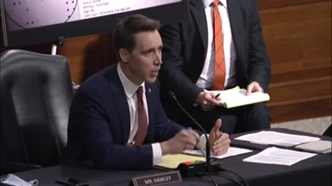 History, 2020 ELECTION, Republican Senator GRILLS Zuckerberg on collaboration