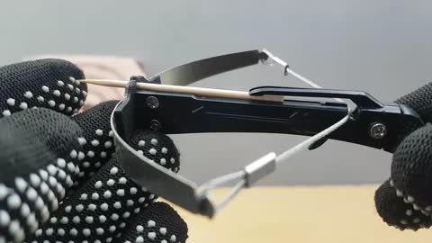 Amazing Mini Toothpick Crossbow.