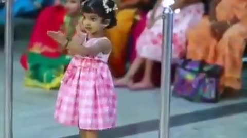 Cute kids dance