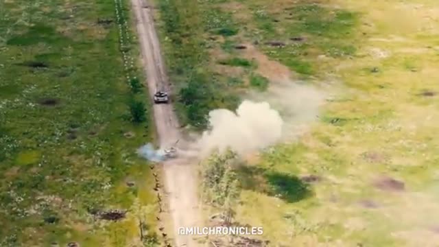 Russian Tanks Attack Ukrainian Village then get Destroyed by javelin | drone footage