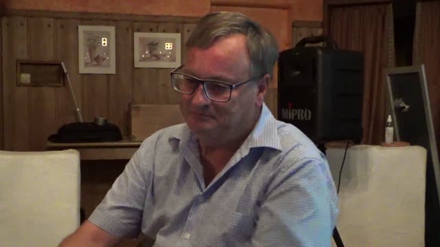 Ein Vortrag über Kommunikationsmöglichkeiten im Katastrophenfall