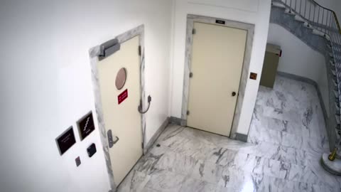 6130RHOBGRRGST4Stairwell4_2021-01-06_01h40min01s040ms.mp4