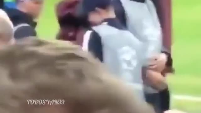 I don’t think that he washed his hand after that