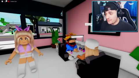 Beauty Girlfriend Vs Gamer Girlfriend in Roblox BROOKHAVEN RP!!