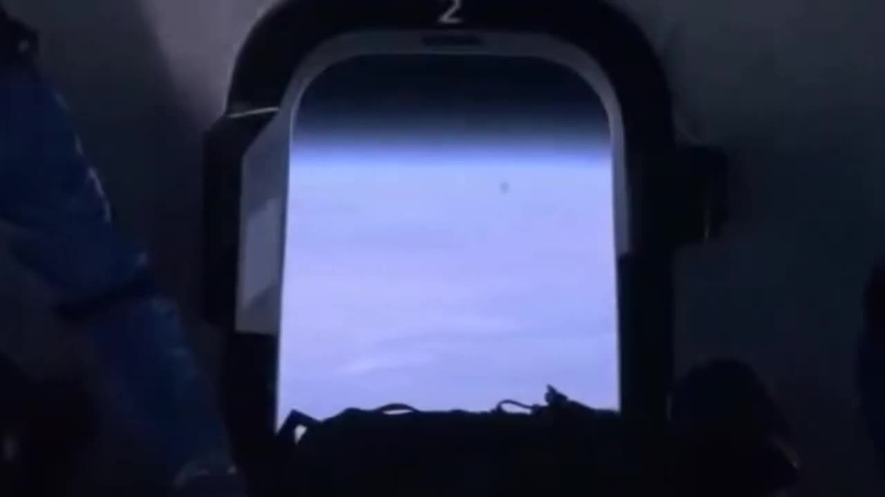 Blue origin NS 21 - OVNI, UFO out side