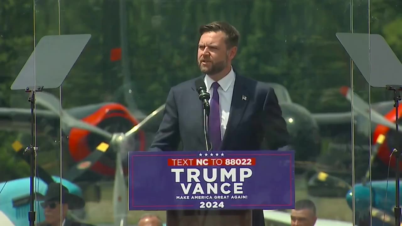 🚨 JD Vance: Kamala Outsourced Jobs & Running Mate Selection to China 🇨🇳🛠️