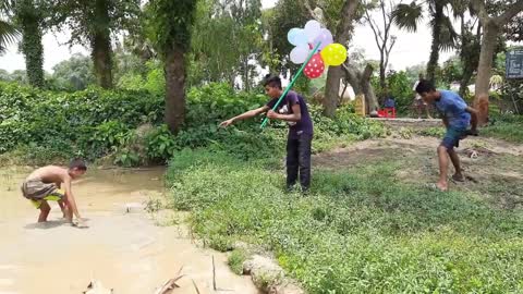 Watch the Funny Video & not Laugh