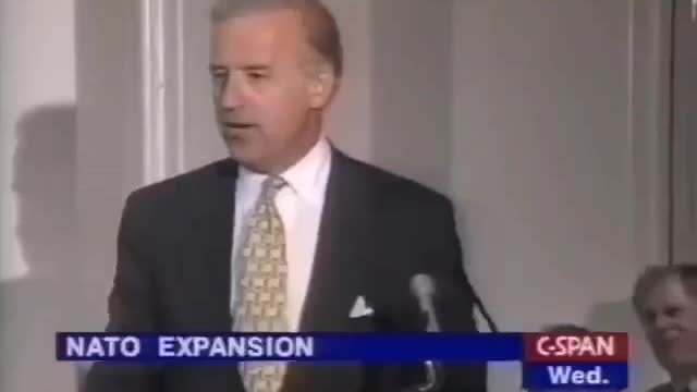 Russians told Biden in '97 that NATO expansion would force them to China, Biden said, "Good luck."