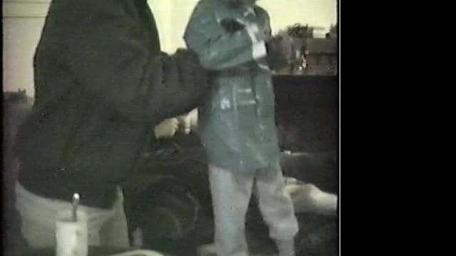 vhs transfer 12-1990 wwith Tig and Anna sledding on cardboard