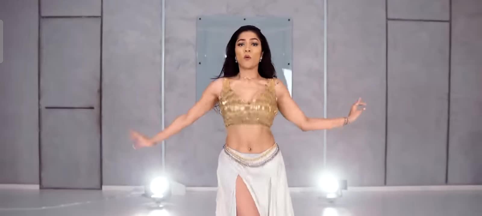 Kusu kusu ft // nora fatehi // Satyameva Jayate 2// dance by sonali