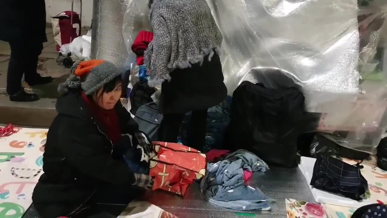 20200109_V3_S05(HfrTzLdxfJE)청와대에서 얼마나 한이 맺혔길래 약속시간도 지키지 않고