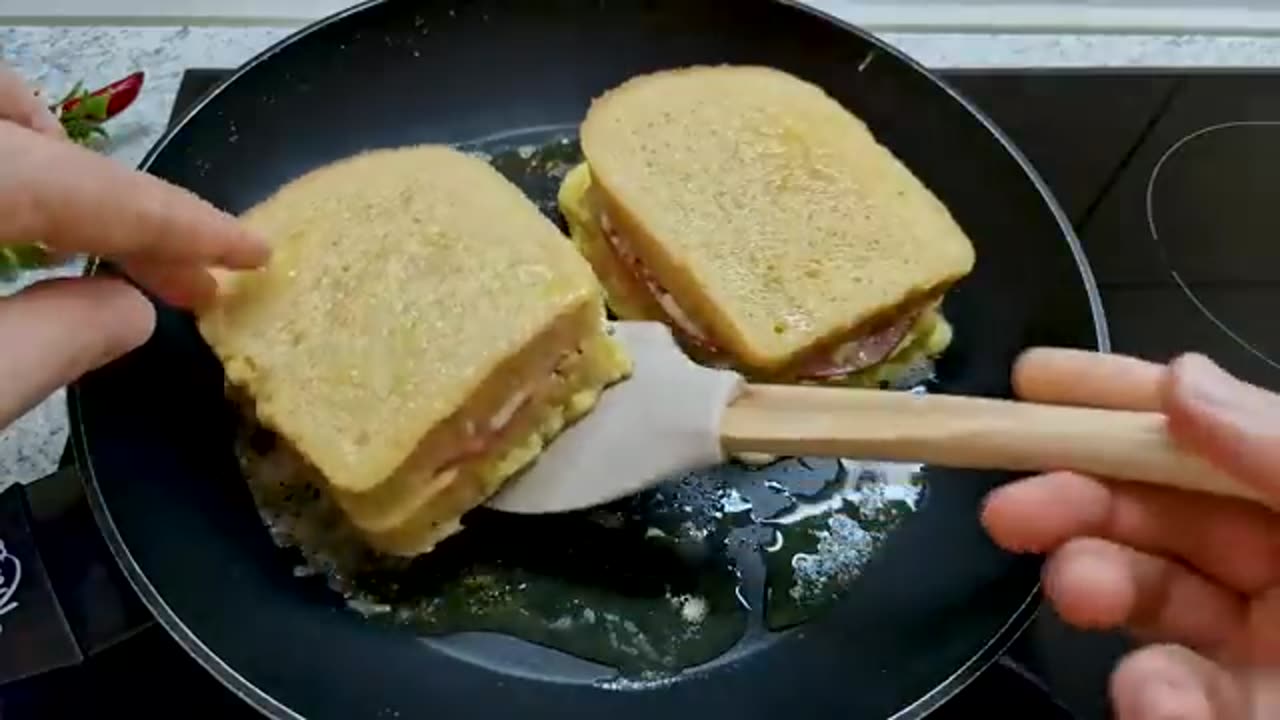 I have never eaten such delicious 🥪 Simple breakfast in 5 minutes! Easy recipe