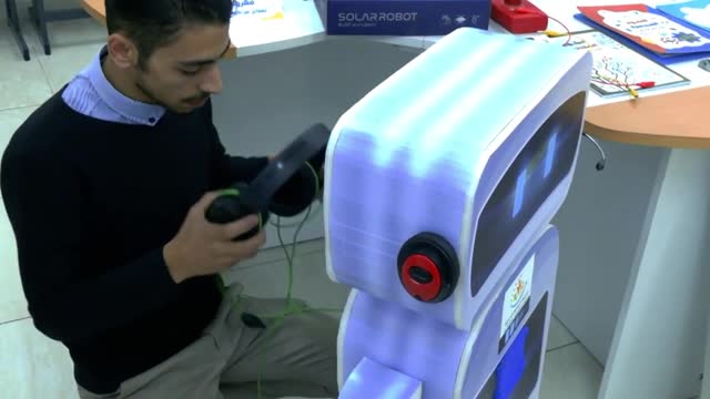 Robotic classroom! Palestinian teacher gets a ROBOT aide to spark student imagination