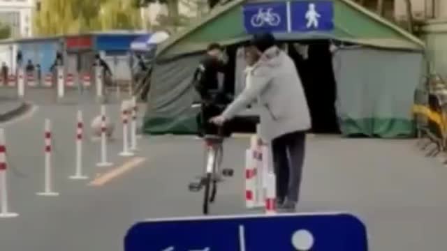 VA POR LA CUARTA...