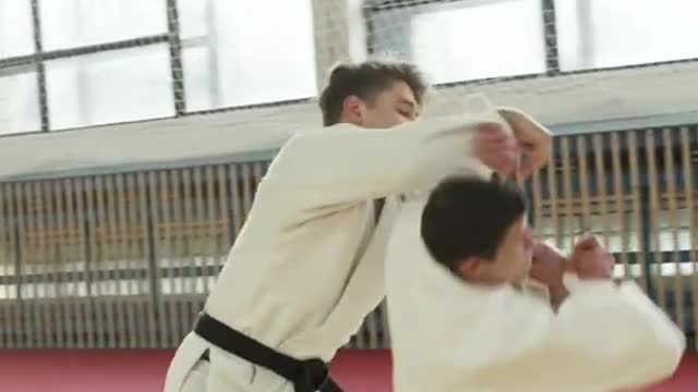 Martial arts self defence techniques