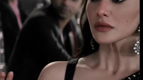 Kuch to bol muh to khol