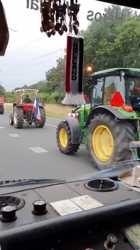 Netherlands: Farmers Convoy on the highway (July 6, 2022)